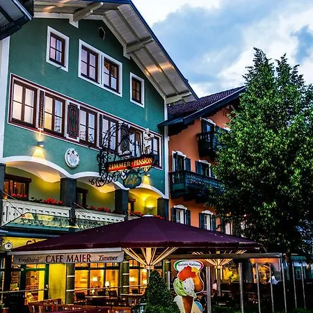 Bed & Breakfast Cafe Maier 2*