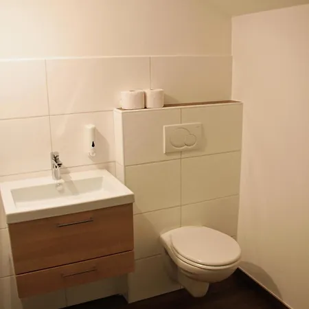 Bed & Breakfast Cafe Maier 3*