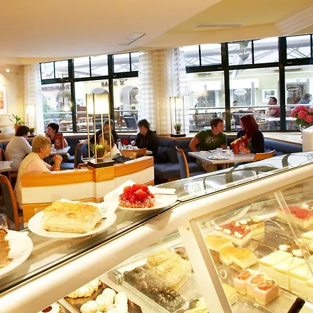 Bed & Breakfast Cafe Maier