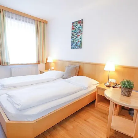 Nocleg ze śniadaniem Cafe Maier Golling an der Salzach