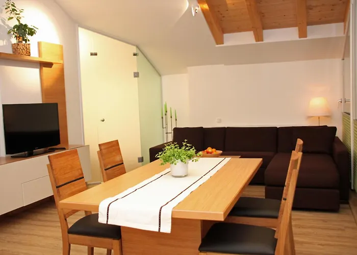 ベッド・アンド・ブレックファスト Cafe Maier 3*