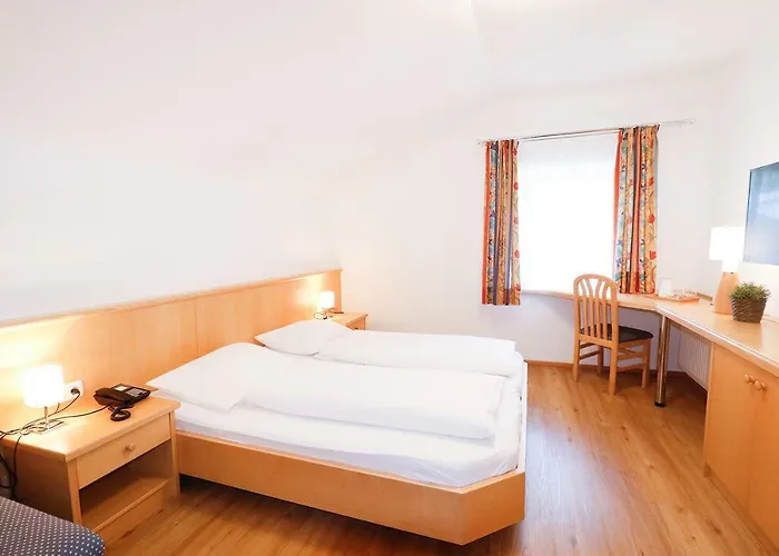 Cafe Maier 3* ゴリング・アン・デア・ザルツァッハ